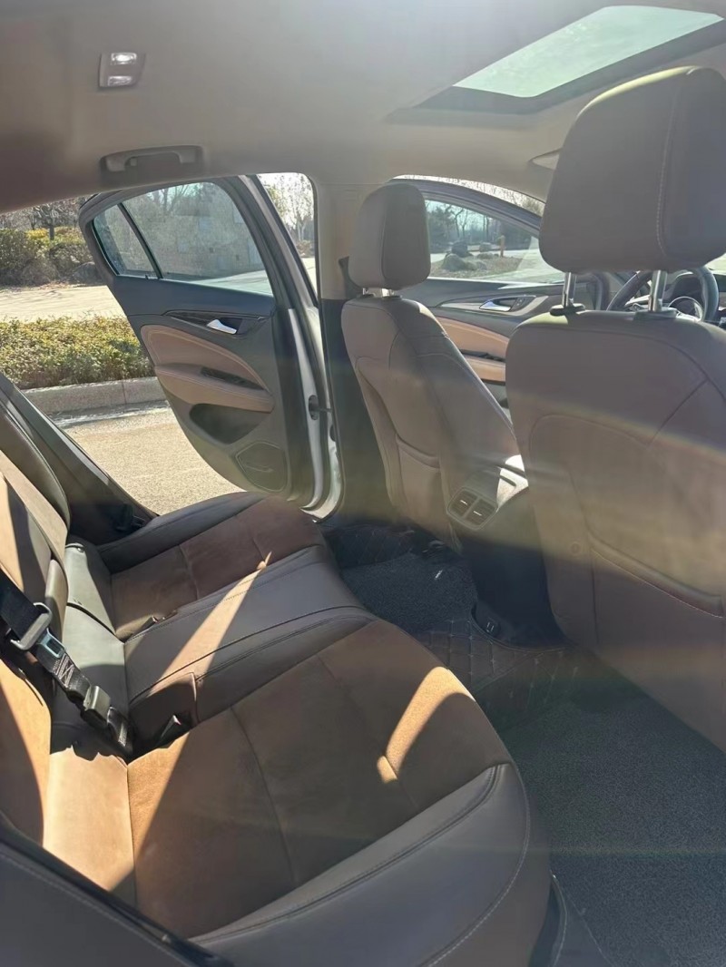 枣庄20年别克君威5