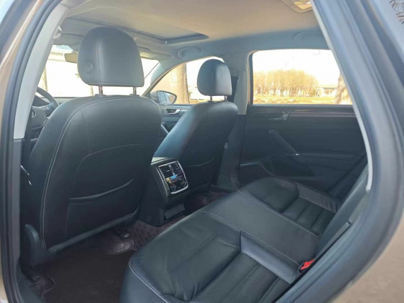 保定16年大众帕萨特8