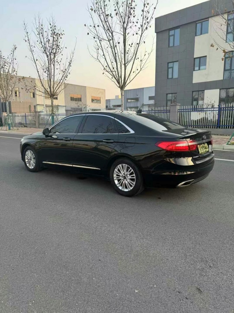 徐州17年福特金牛座8