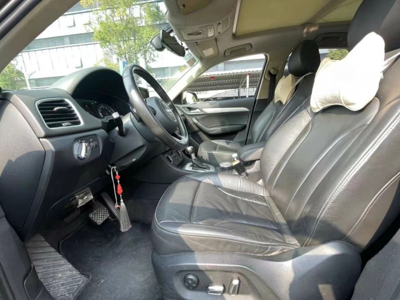 东莞17年奥迪Q36