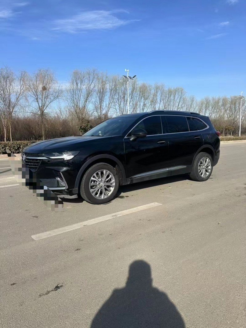 枣庄22年别克昂科威3