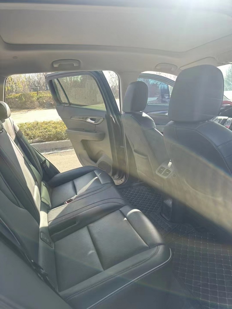 枣庄22年别克昂科威5