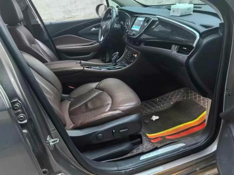 济宁18年别克昂科威5