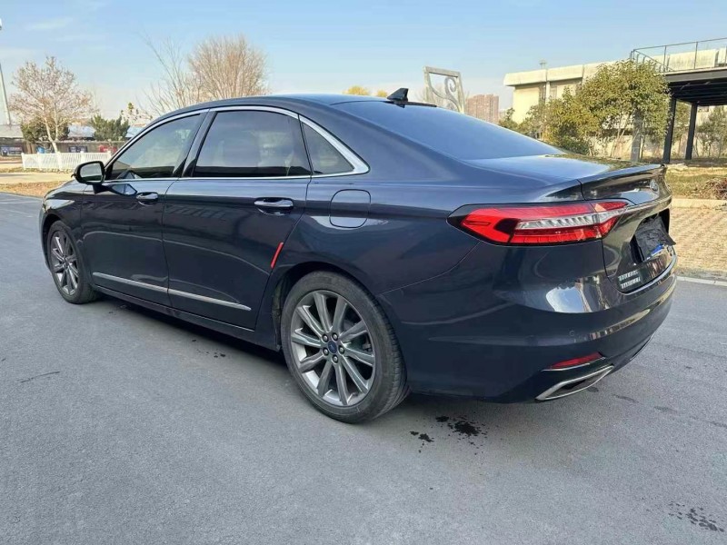 枣庄21年福特金牛座8