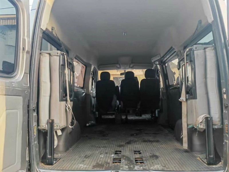 保定16年大通V808