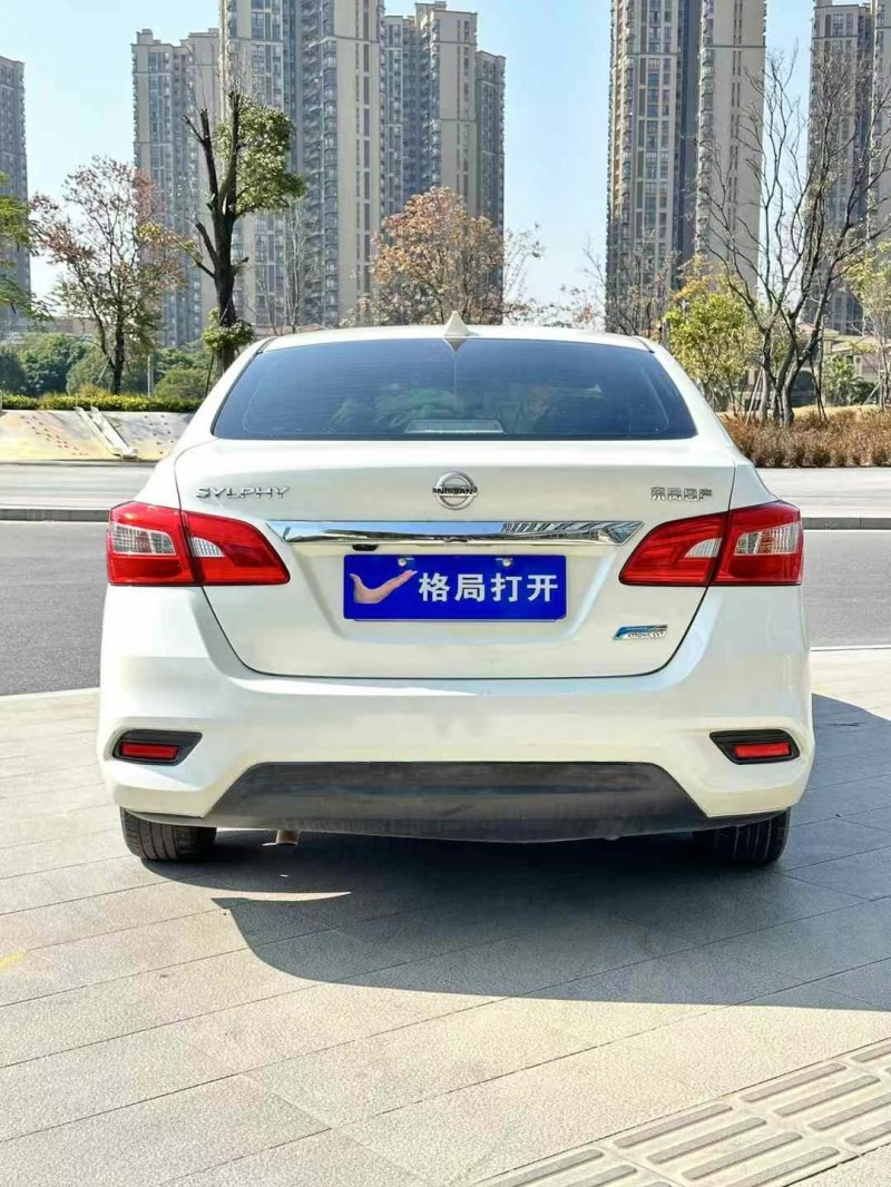 东莞17年日产轩逸9