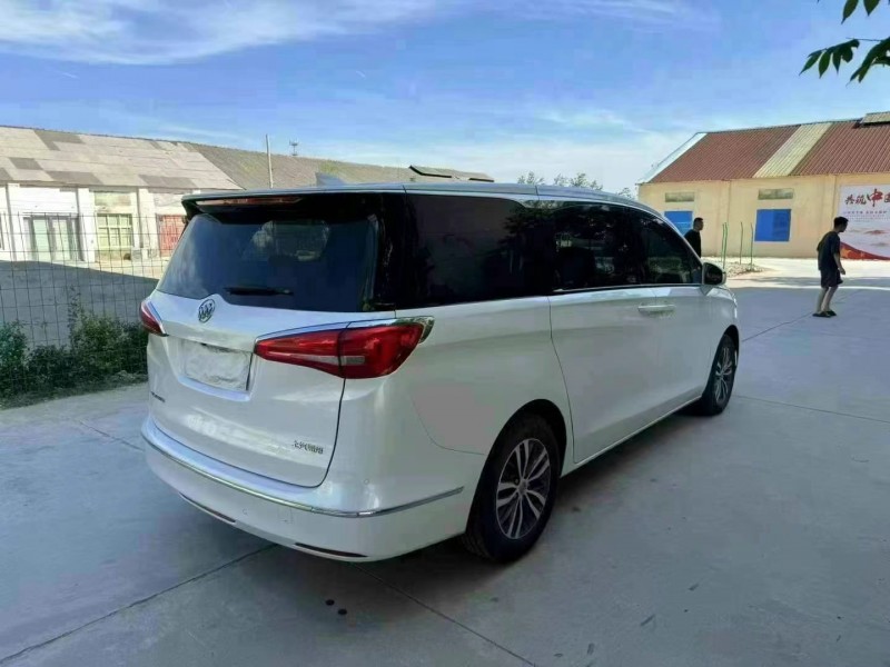 徐州20年别克GL83