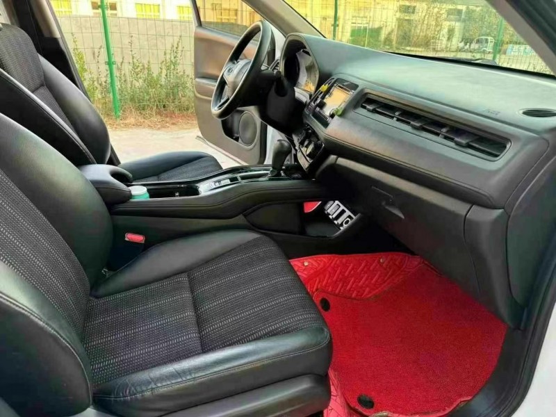 徐州18年本田缤智5