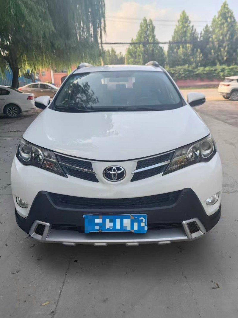 保定13年丰田RAV41