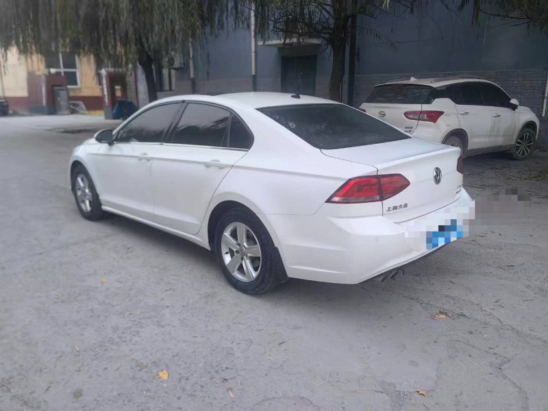 保定16年大众凌渡4