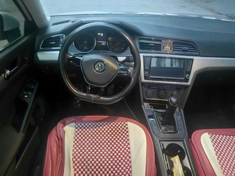 保定16年大众凌渡6