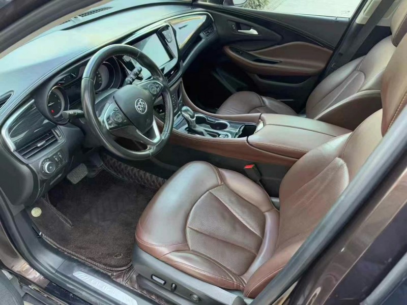 济宁21年别克昂科威4