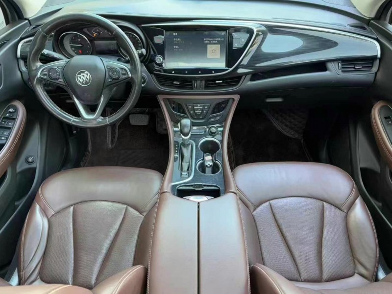 济宁21年别克昂科威5