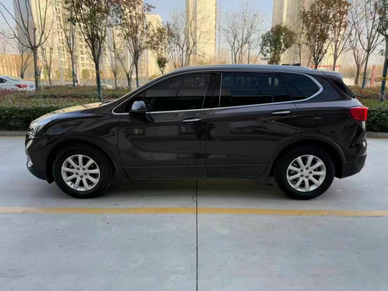 济宁21年别克昂科威8