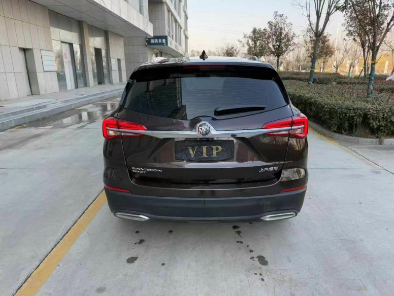 济宁21年别克昂科威9