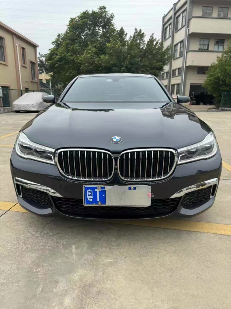 广州18年宝马7系1