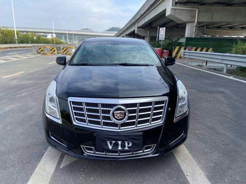 广州16年凯迪拉克XTS1