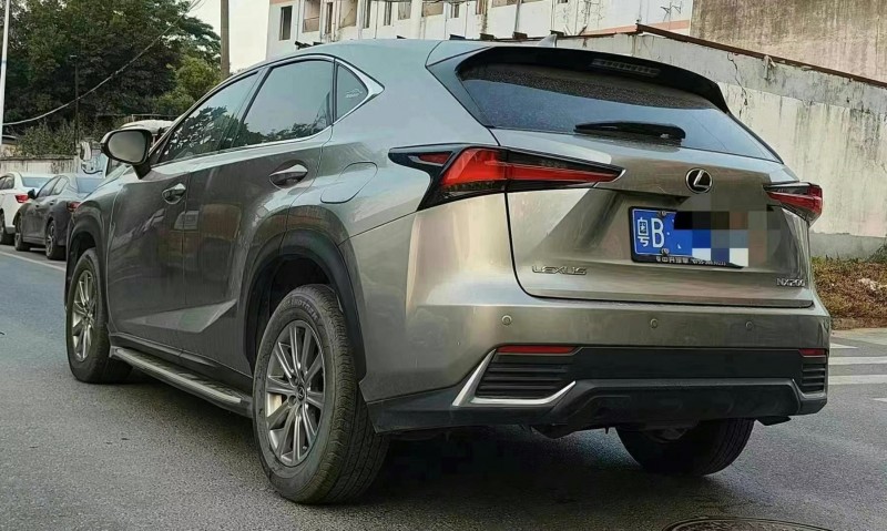 广州19年雷克萨斯NX5
