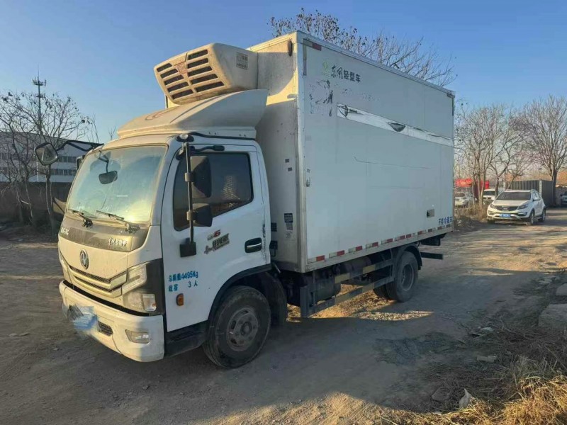 保定22年东风多利卡3