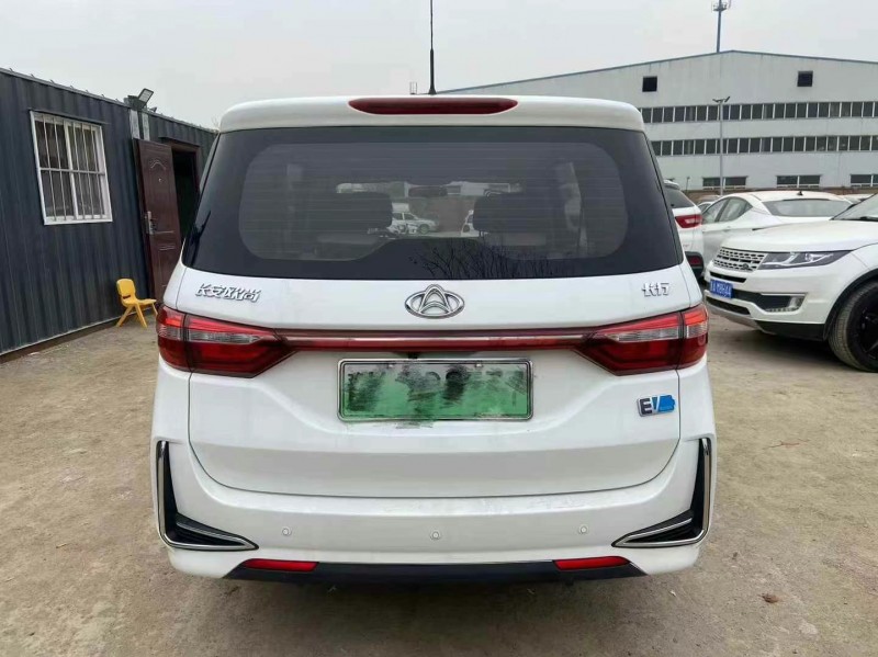 保定22年长安汽车欧尚7