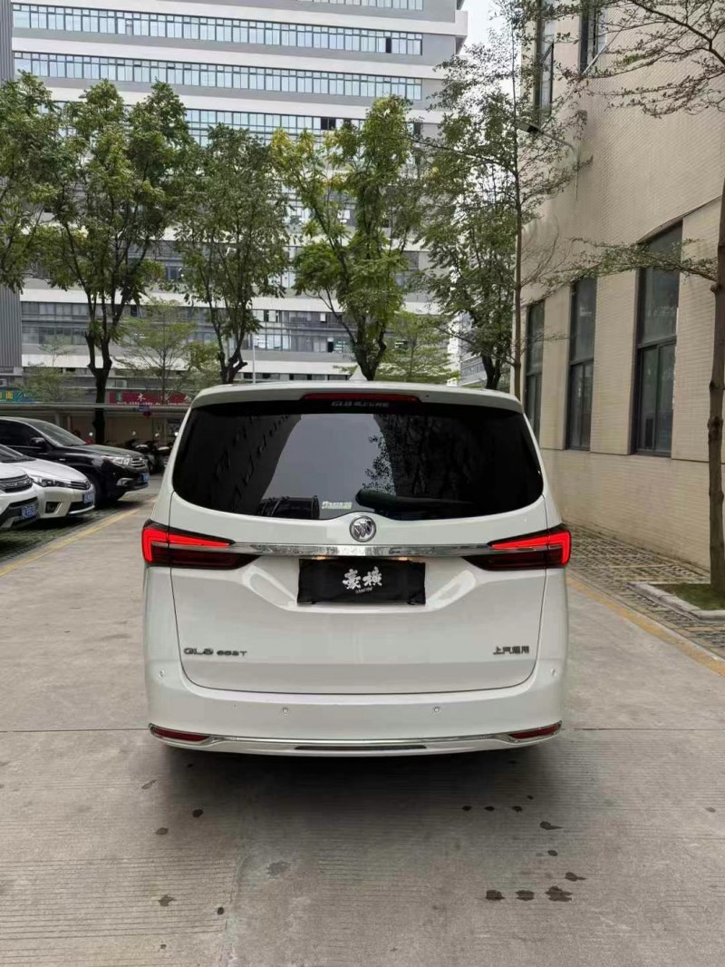 佛山21年别克GL85