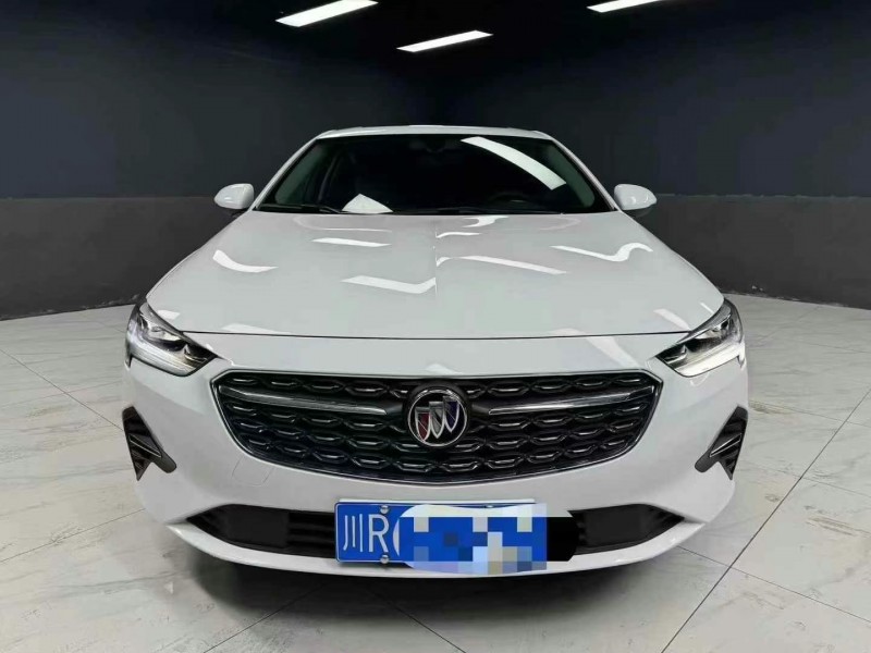 成都22年别克君威1