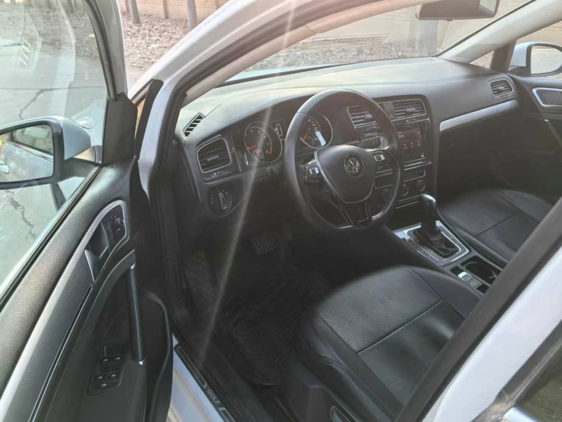 保定19年大众高尔夫8