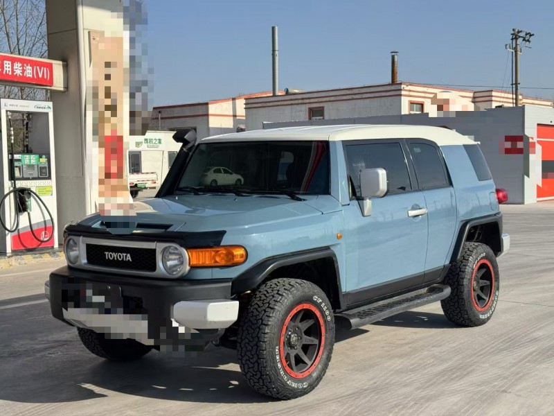 青岛16年丰田FJ2