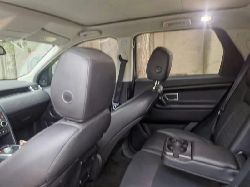 保定16年路虎神行者8