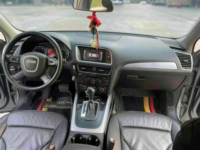 佛山12年奥迪Q58