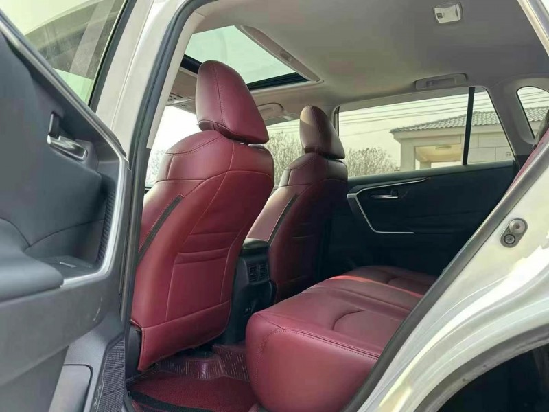 盐城20年丰田RAV4荣放5