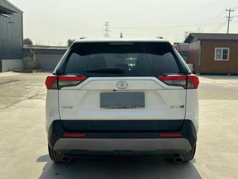 盐城20年丰田RAV4荣放9