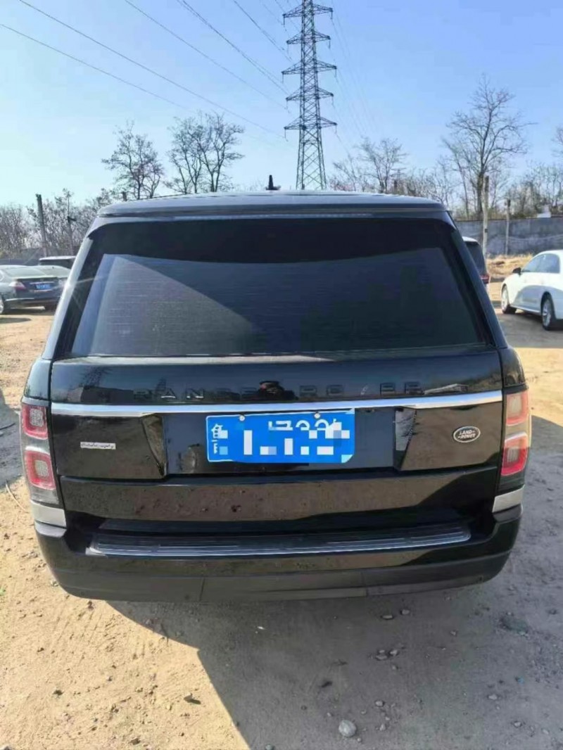 济宁16年路虎揽胜行政4