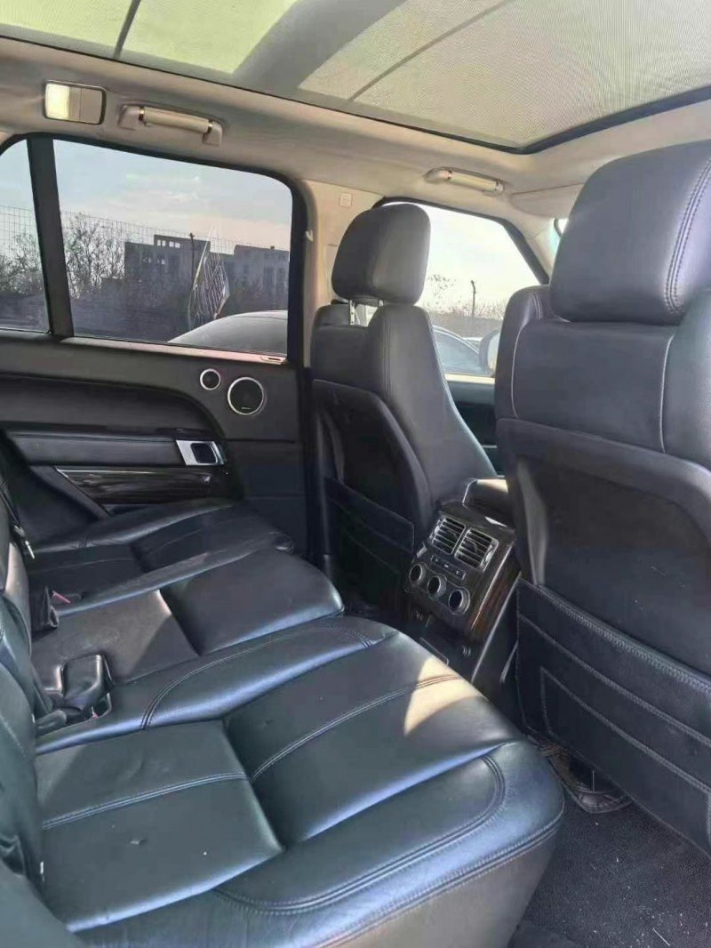 济宁16年路虎揽胜行政6