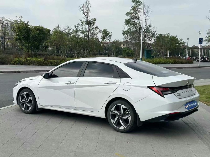 东莞23年现代伊兰特7