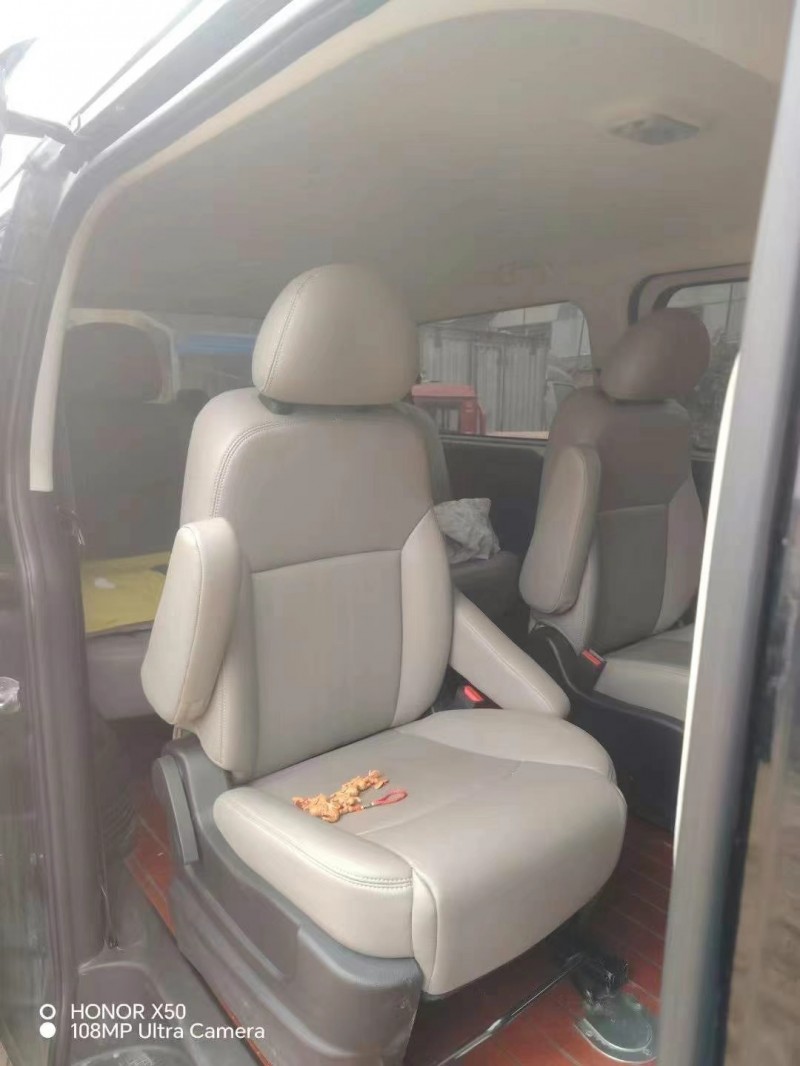 武汉23年东风菱智5