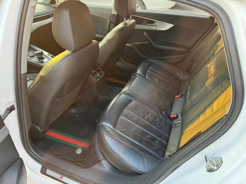 济宁18年奥迪A4L4