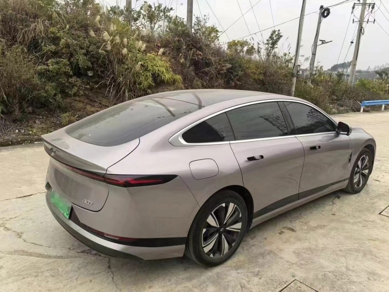 济宁24年长安汽车启源6