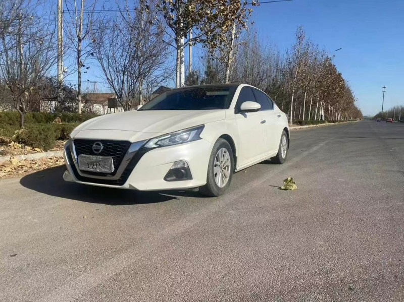 濰坊19年日產天籟3