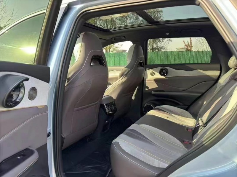 徐州24年比亚迪护卫舰8