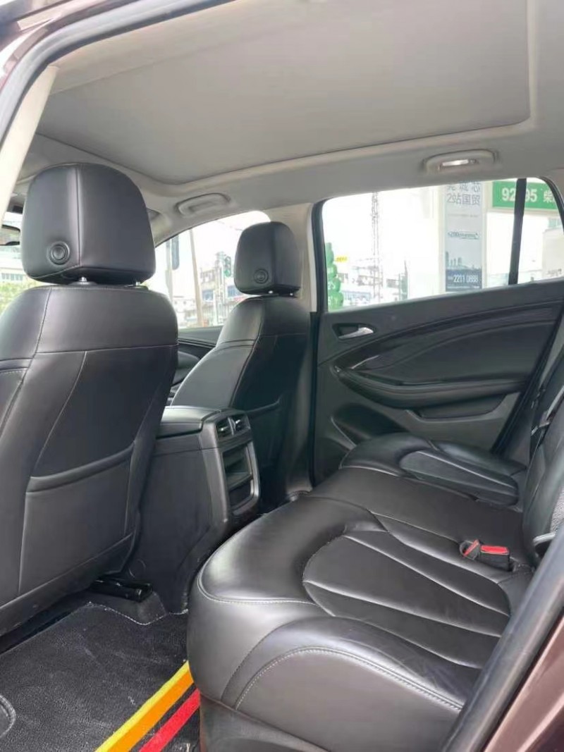 广州20年别克昂科威7