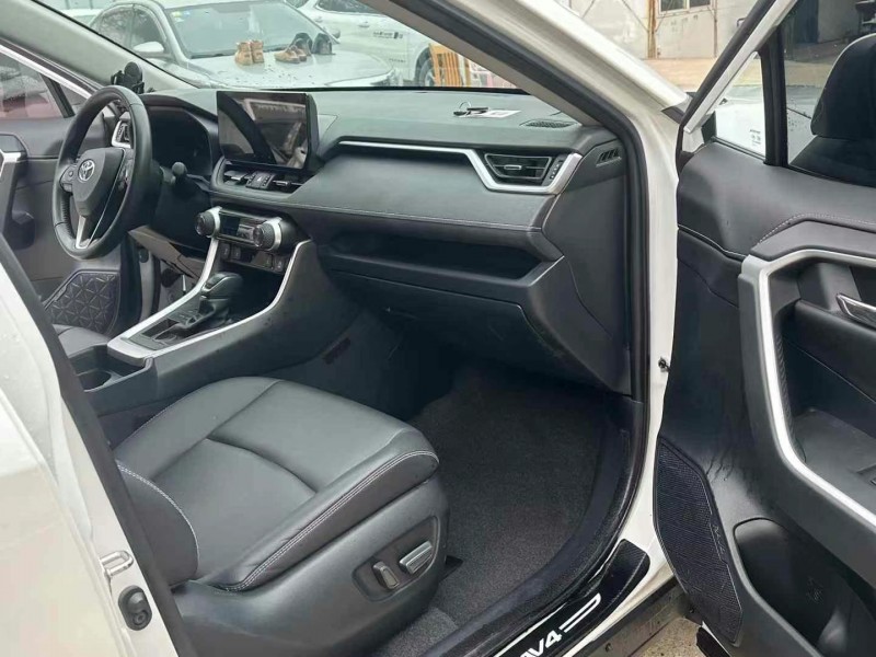 邵阳23年丰田RAV4荣放2
