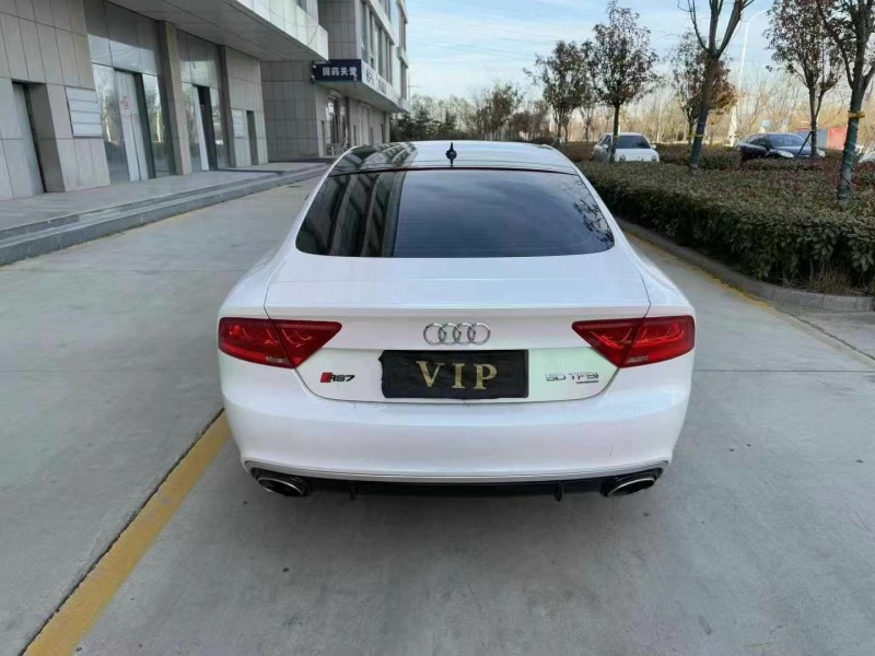 青岛15年奥迪A7L5