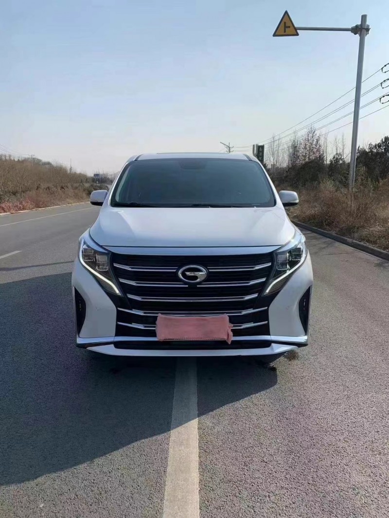 保定22年传祺M81