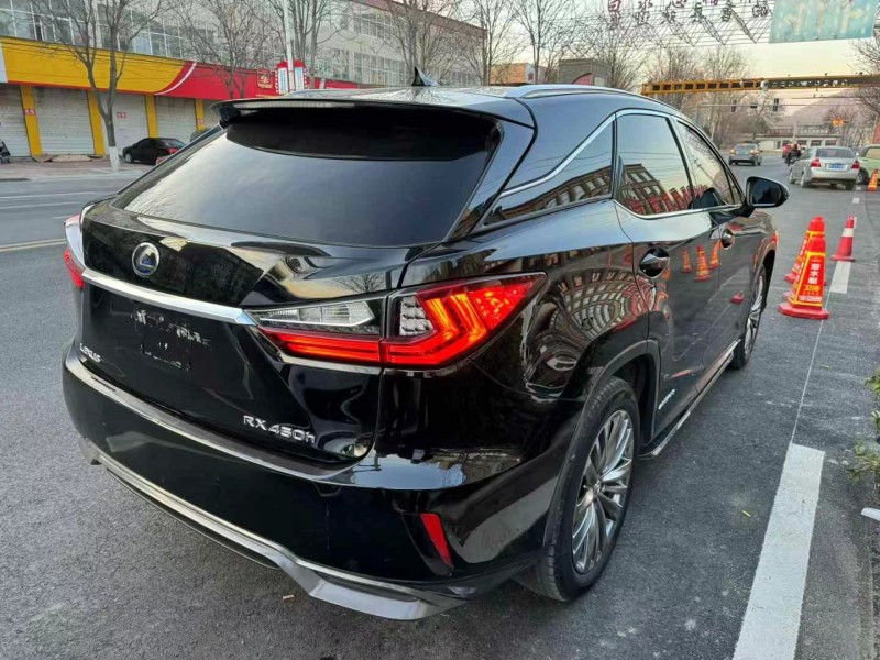 保定16年雷克萨斯RX4