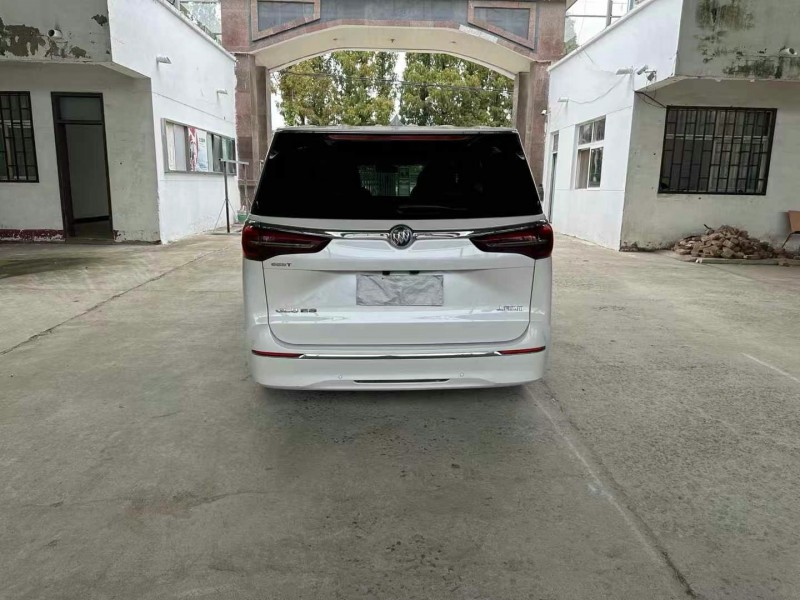 徐州22年别克GL89