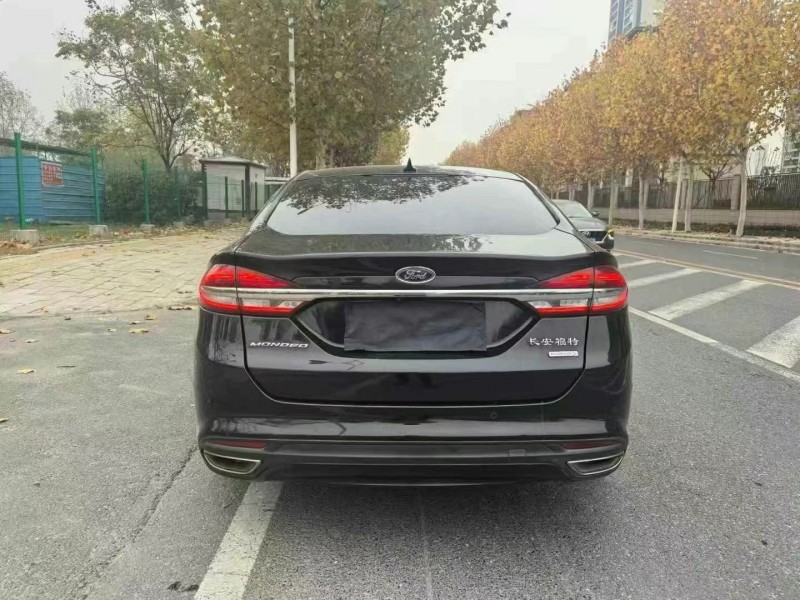 武汉17年福特蒙迪欧7