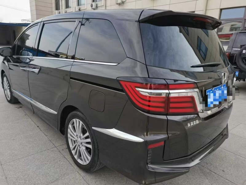 保定17年本田艾力绅5