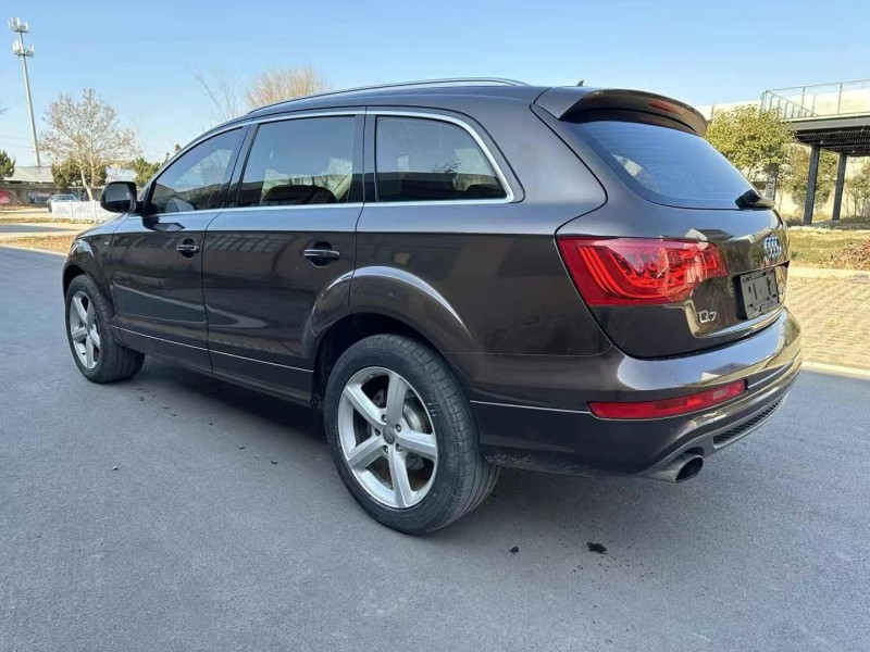 枣庄14年奥迪Q78