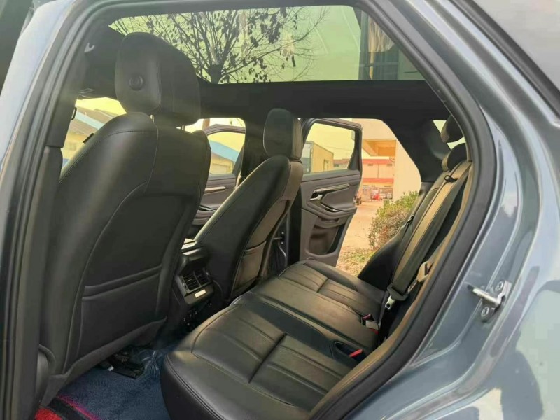 徐州21年路虎极光7